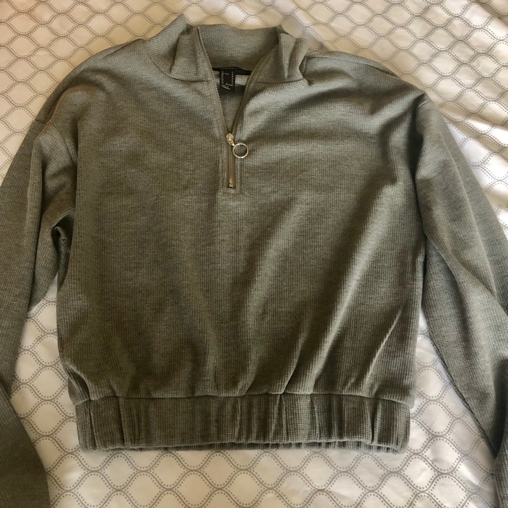 forever 21 quarter zip cropped shirt